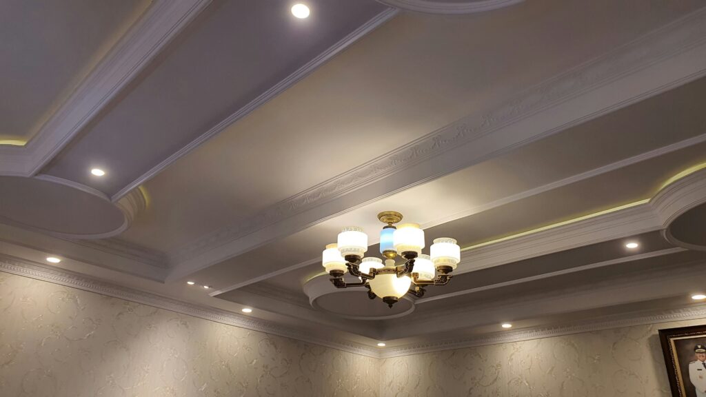 Plafon Gypsum Vs PVC